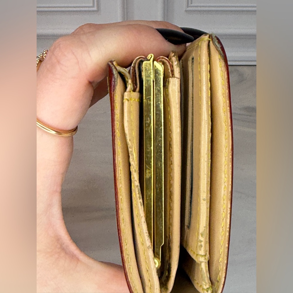 Louis Vuitton x Murakami Multicolor Kisslock Wallet | Vintage | Full Inclusion - Picture 9 of 12